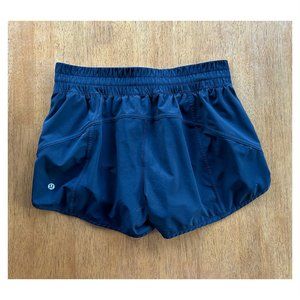 lululemon Track That Mid-Rise Lined Short 5" black, size 10